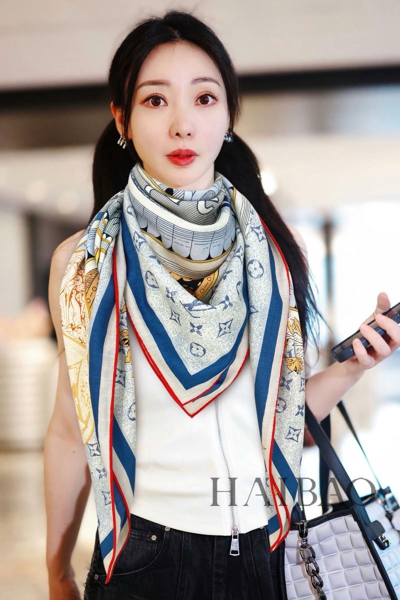 Louis Vuitton Scarf